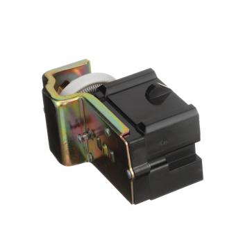 Standard Motor Products DS210 - Headlight Switch Standard Motor Products DS210 Headlight Switch product image 1 of 8