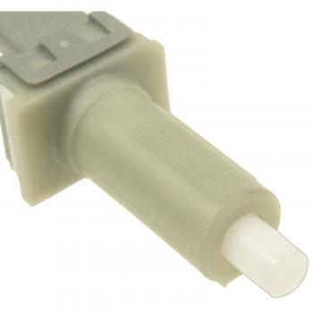 Standard Motor Products DS2121 - Clutch Pedal Position Switch Standard Motor Products DS2121 Clutch Pedal Position Switch product image 1 of 3