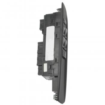 Standard Motor Products DS2137 Door Lock Switch product image 1 of 3