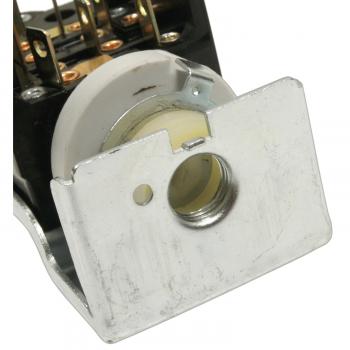 Standard Motor Products DS215 Headlight Switch product image 1 of 4