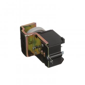 Standard Motor Products DS220 - Headlight Switch Standard Motor Products DS220 Headlight Switch product image 1 of 8
