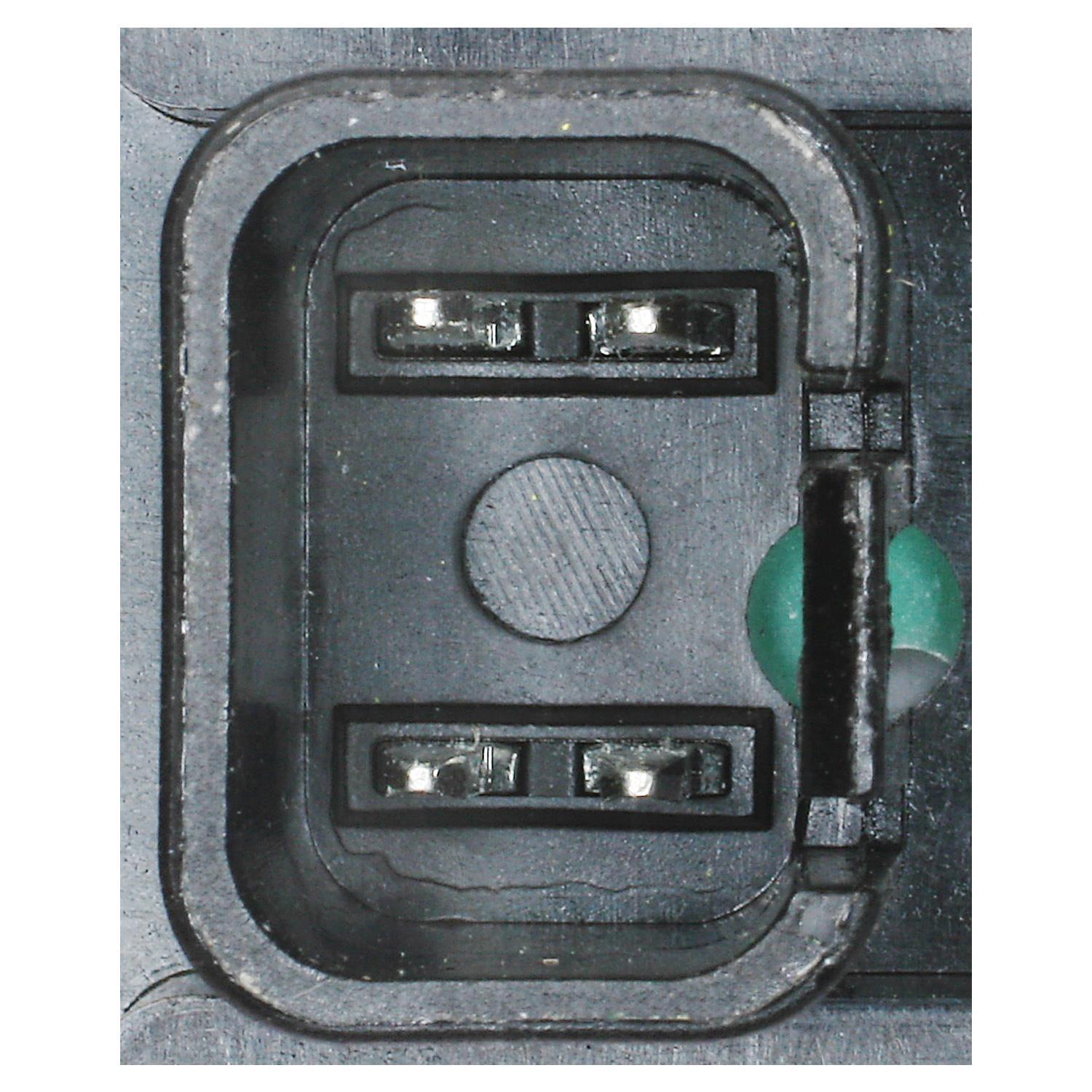 Standard Motor Products DS2297 - Sunroof Switch Standard Motor Products DS2297 Sunroof Switch product image 3 of 3