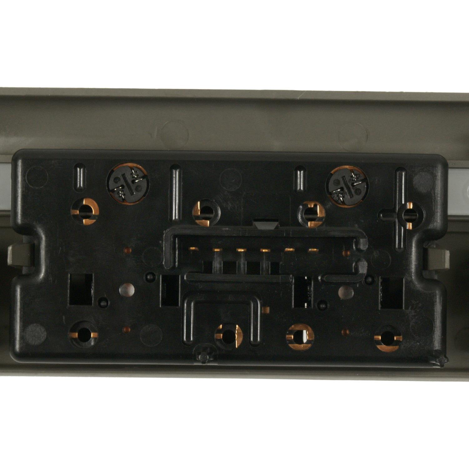 Standard Motor Products DS2408 Fuel Filler Door Switch product image 2 of 3