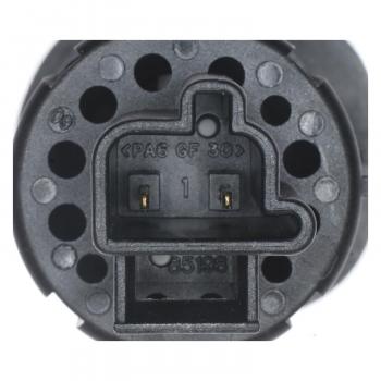Standard Motor Products DS2996 Trunk Lid Release Switch product image 3 of 3