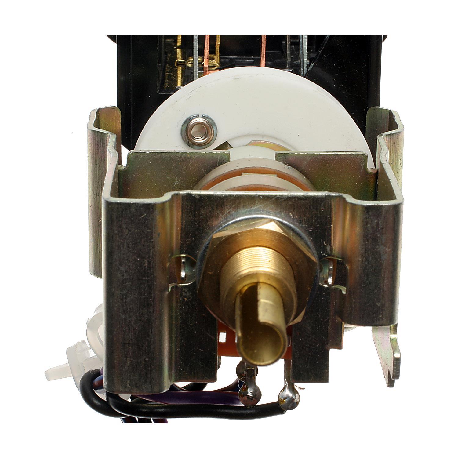 Standard Motor Products DS402 Headlight Switch product image 1 of 4