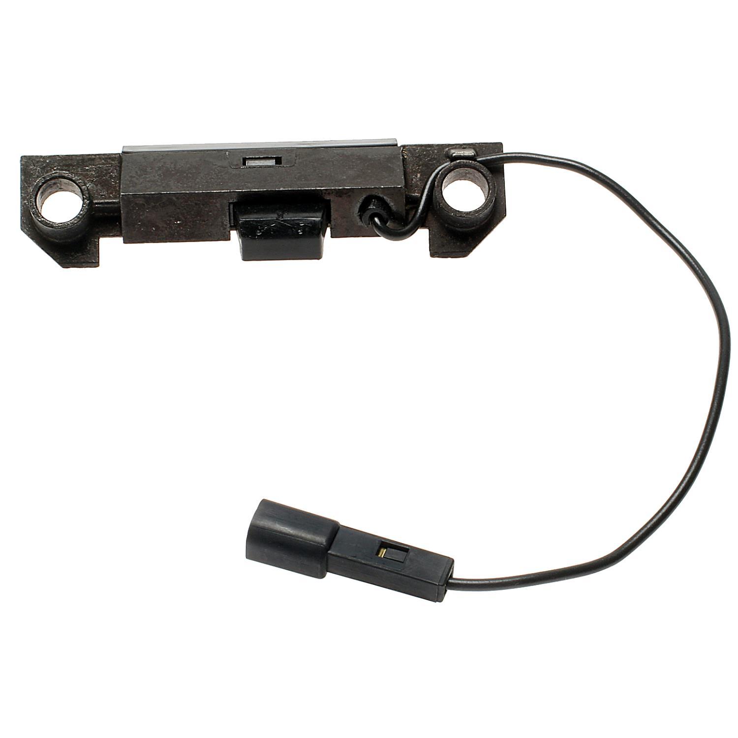 Standard Motor Products DS497 Trunk Open Warning Switch product image 1 of 3