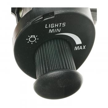 Standard Motor Products DS716 - Headlight Switch Standard Motor Products DS716 Headlight Switch product image 1 of 3