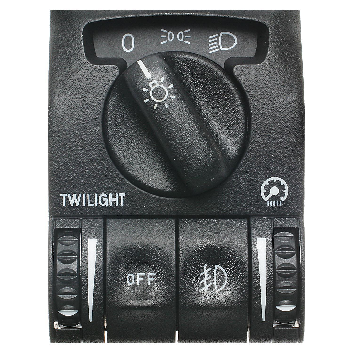 Standard Motor Products DS724 Headlight Switch product image 1 of 3