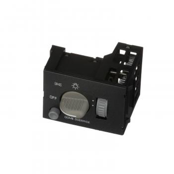 Standard Motor Products DS876 - Headlight Switch Standard Motor Products DS876 Headlight Switch product image 1 of 6