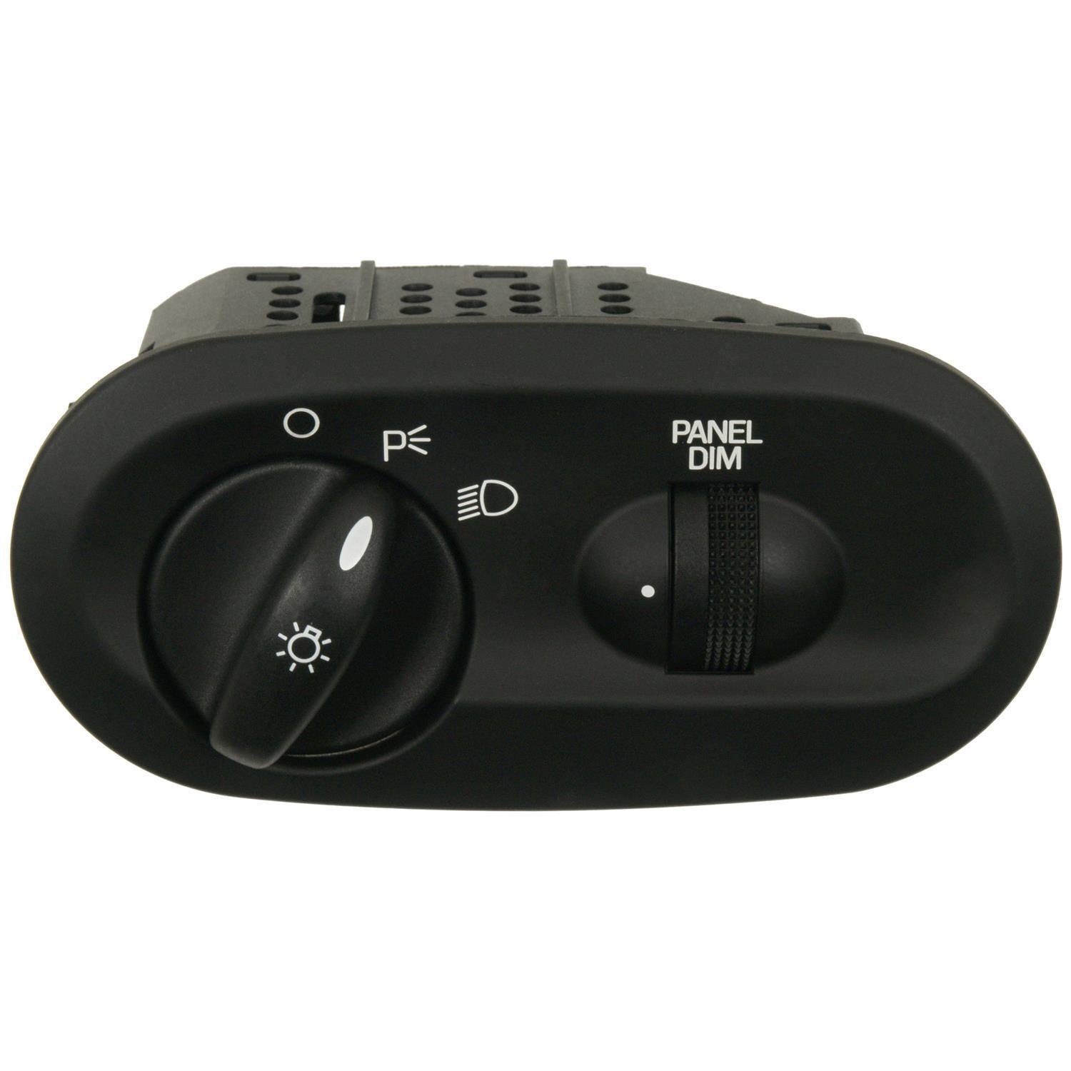 Standard Motor Products DS886 Headlight Switch product image 1 of 3