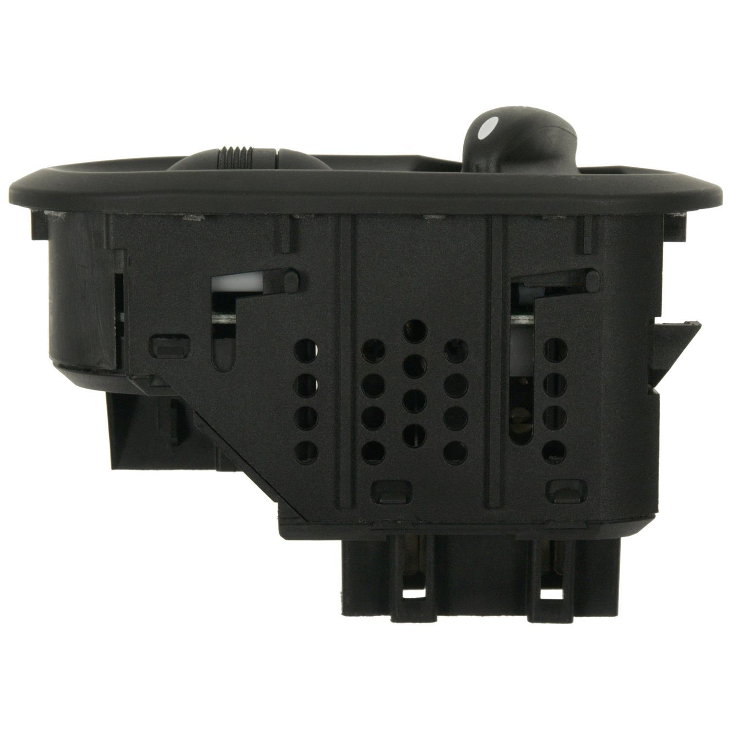 Standard Motor Products DS886 Headlight Switch product image 3 of 3