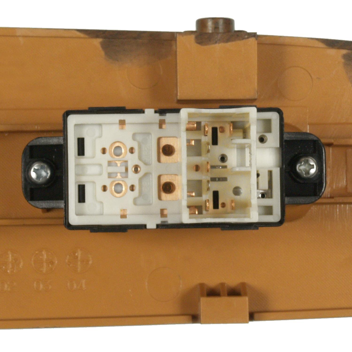 Standard Motor Products DWS1305 - Door Window Switch Standard Motor Products DWS1305 Door Window Switch product image 2 of 3