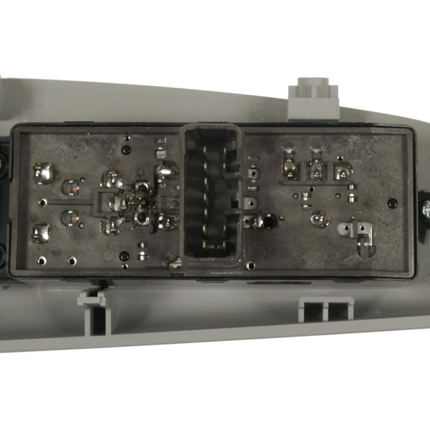 Standard Motor Products DWS1306 - Door Window Switch Standard Motor Products DWS1306 Door Window Switch product image 2 of 3