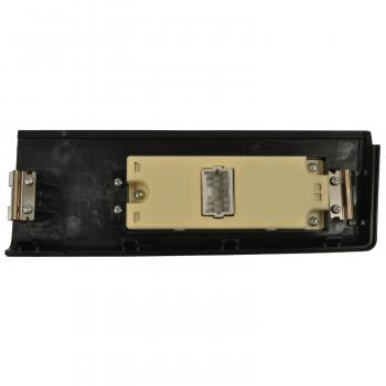 Standard Motor Products DWS1604 Door Lock Switch product image 1 of 3