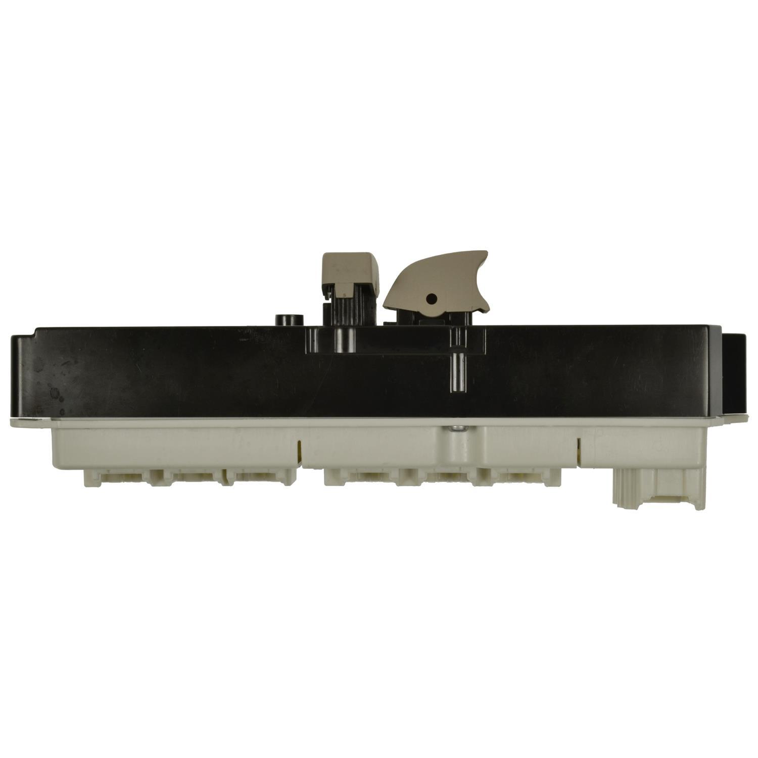Standard Motor Products DWS1699 Door Lock Switch product image 3 of 3