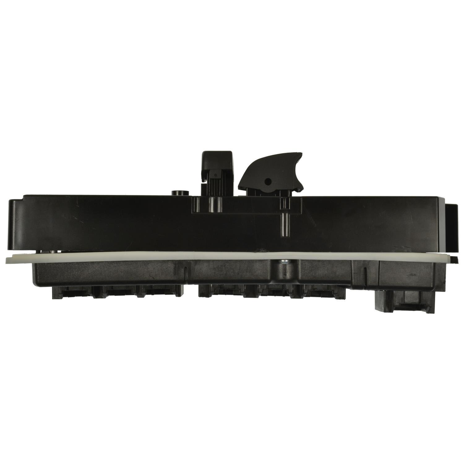 Standard Motor Products DWS1815 Door Lock Switch product image 3 of 3