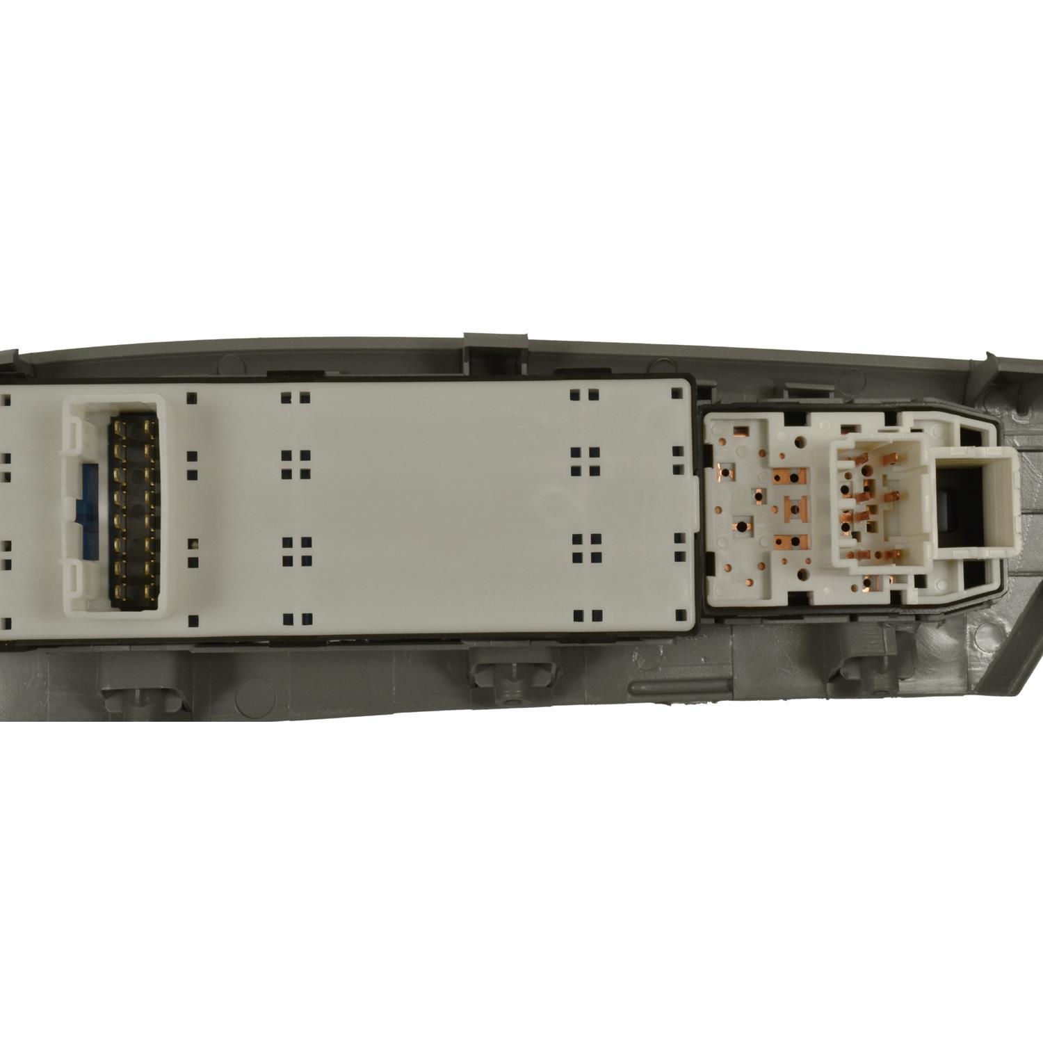 Standard Motor Products DWS1860 - Door Window Switch Standard Motor Products DWS1860 Door Lock Switch product image 1 of 3