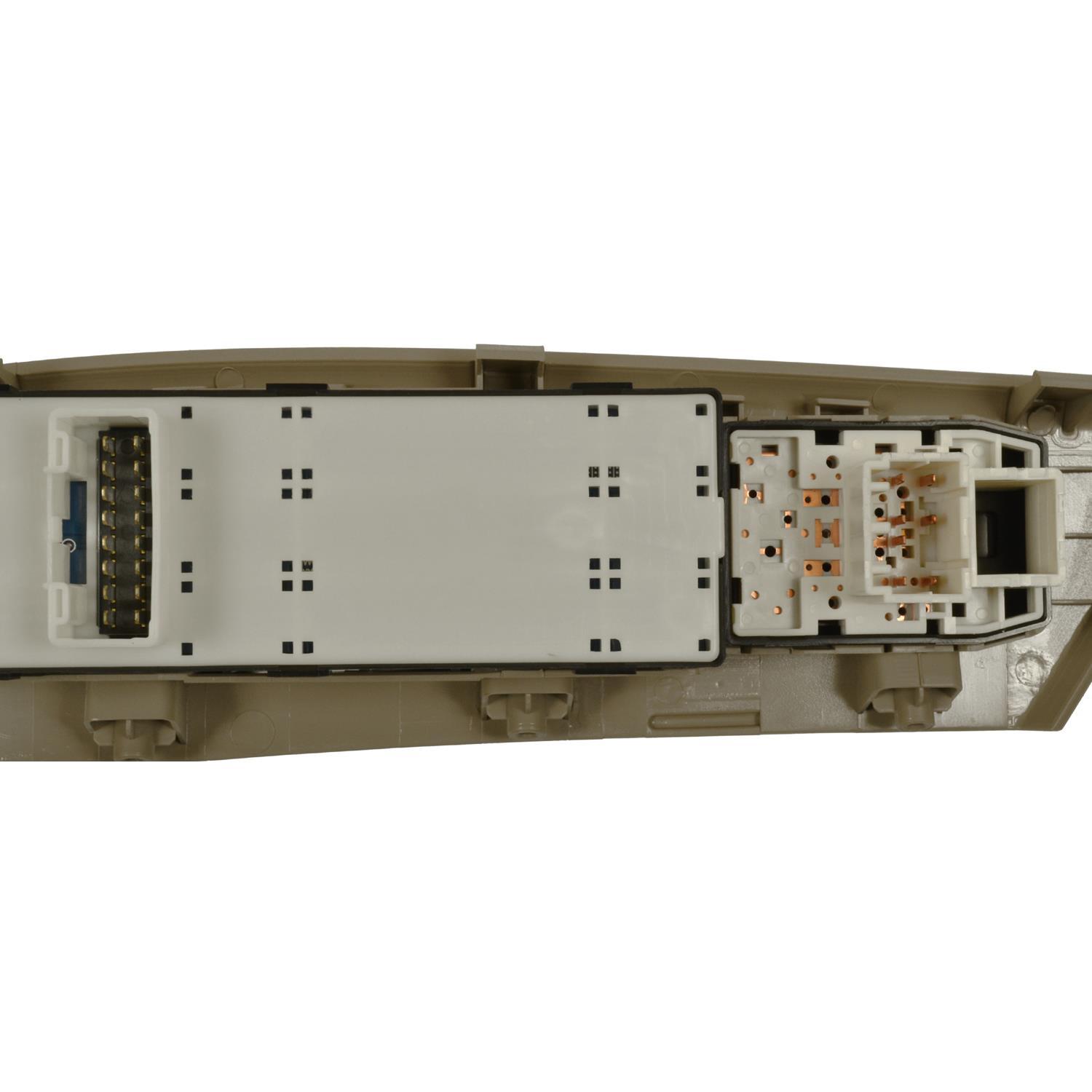 Standard Motor Products DWS1864 Door Lock Switch product image 1 of 3