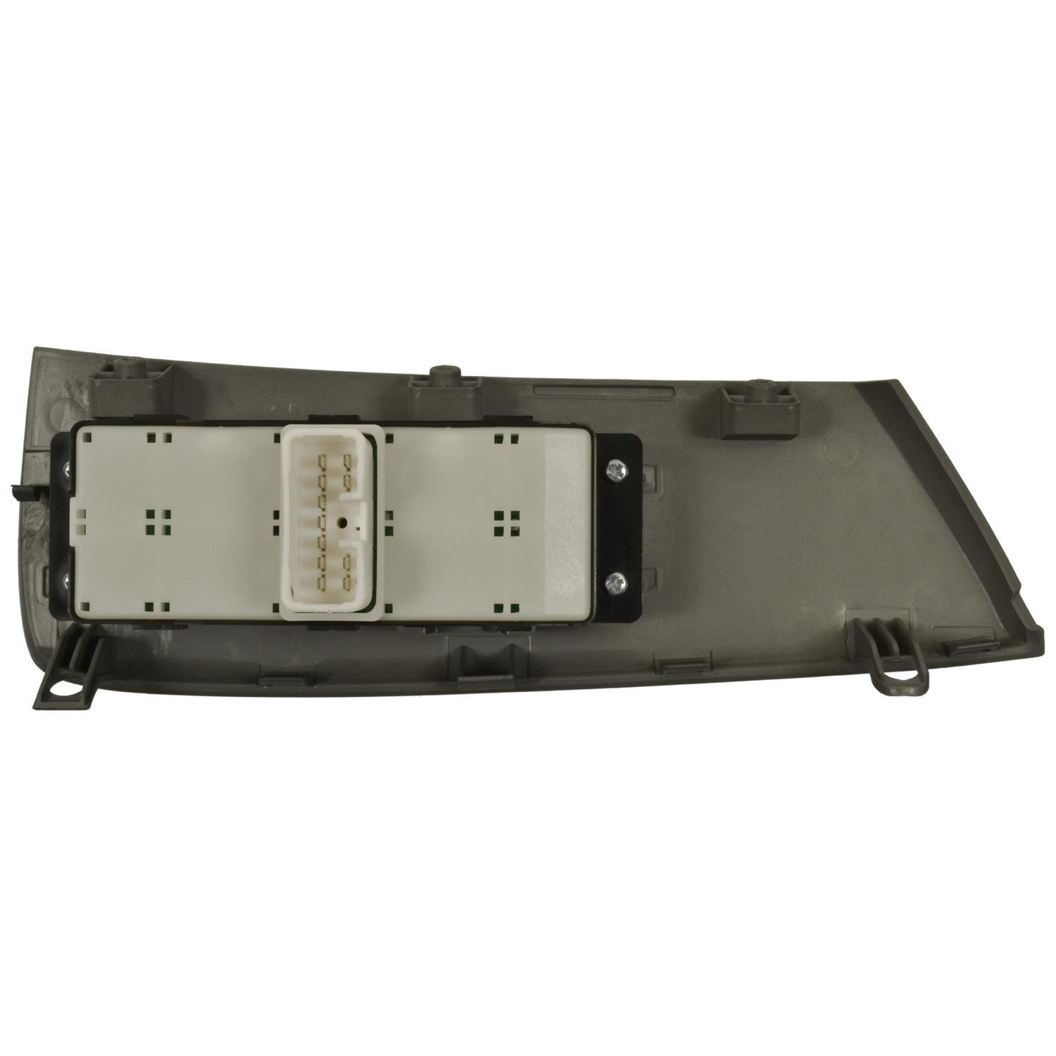 Standard Motor Products DWS1865 Door Lock Switch product image 1 of 3