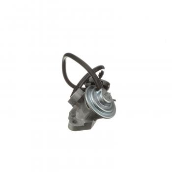 Standard Motor Products EGV586 - EGR Valve Standard Motor Products EGV586 EGR Valve product image 1 of 4