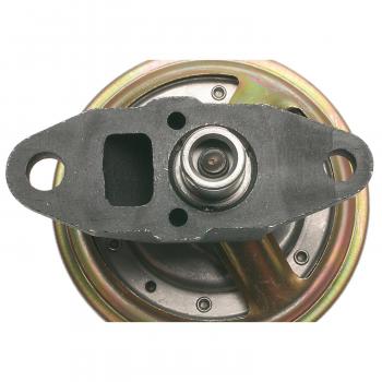 Standard Motor Products EGV631 - EGR Valve Standard Motor Products EGV631 EGR Valve product image 1 of 3