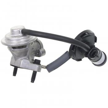 Standard Motor Products EGV815 - EGR Valve Standard Motor Products EGV815 EGR Valve product image 2 of 3