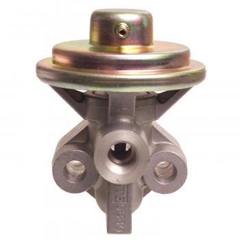 Standard Motor Products EGV914 - EGR Valve Standard Motor Products EGV914 EGR Valve product image 1 of 3