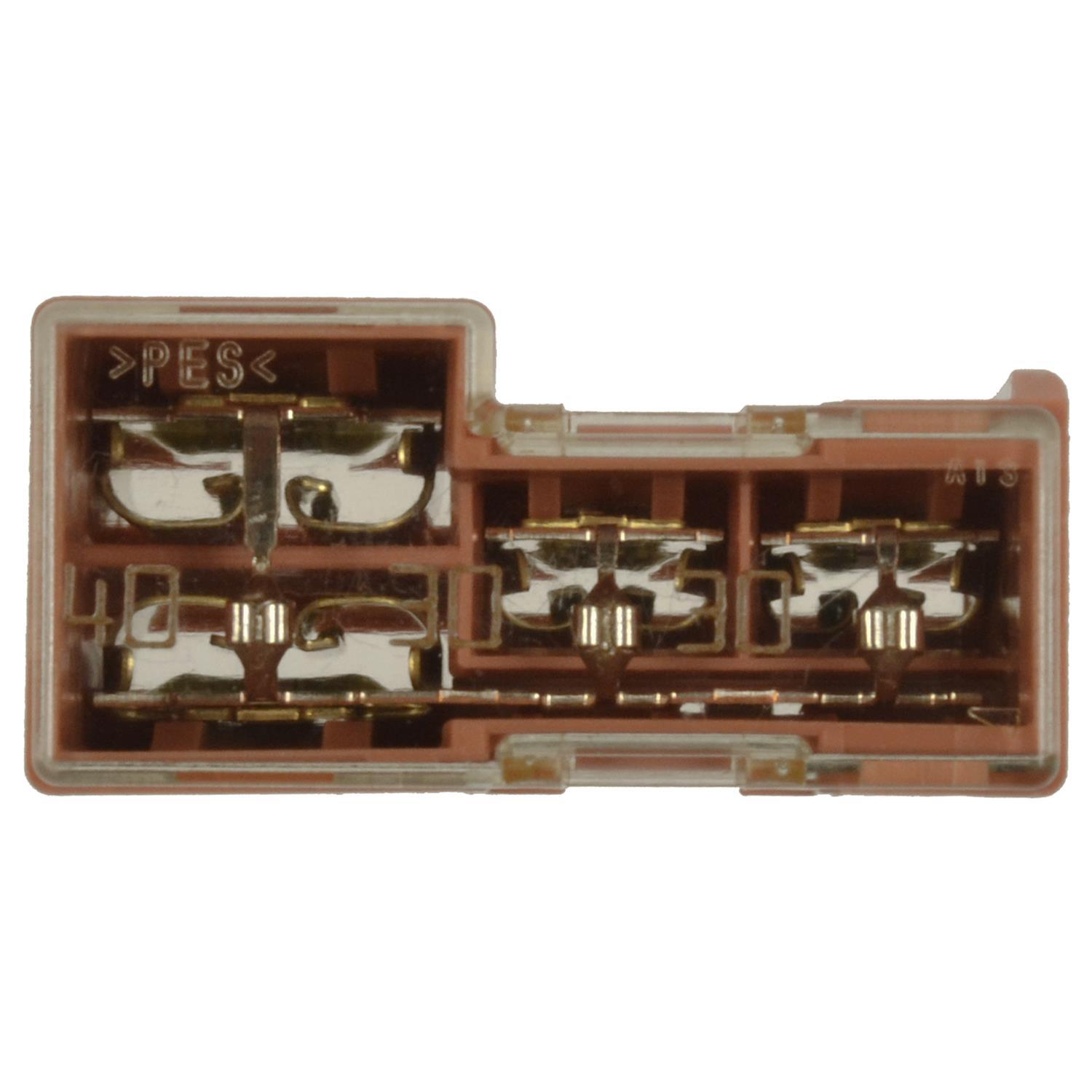 Standard Motor Products FH60 - Fuse Holder Standard Motor Products FH60 Fuse Holder product image 1 of 3