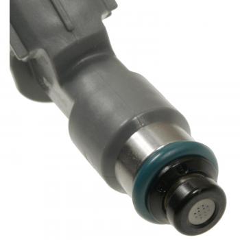 Standard Motor Products FJ1044 - Fuel Injector Standard Motor Products FJ1044 Fuel Injector product image 1 of 3