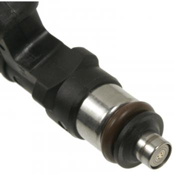 Standard Motor Products FJ1065 Fuel Injector product image 1 of 3