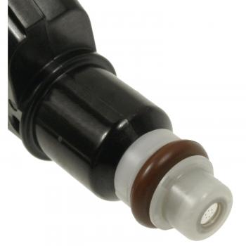 Standard Motor Products FJ1070 Fuel Injector product image 1 of 3