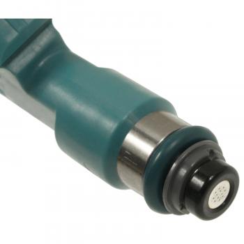Standard Motor Products FJ1074 Fuel Injector product image 1 of 3
