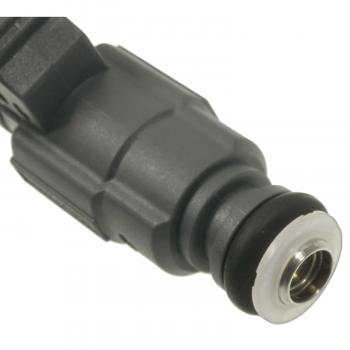 Standard Motor Products FJ1112 Fuel Injector product image 1 of 3