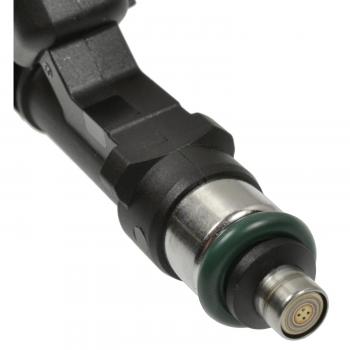 Standard Motor Products FJ1132 Fuel Injector product image 1 of 3