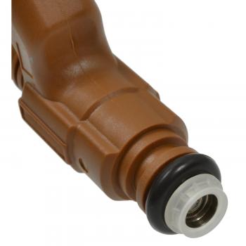 Standard Motor Products FJ1141 Fuel Injector product image 1 of 3