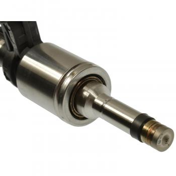 Standard Motor Products FJ1152 - Fuel Injector Standard Motor Products FJ1152 Fuel Injector product image 1 of 3