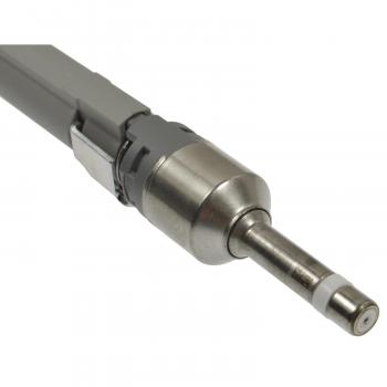 Standard Motor Products FJ1172 Fuel Injector product image 1 of 3