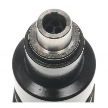Standard Motor Products FJ119 Fuel Injector product image 1 of 3