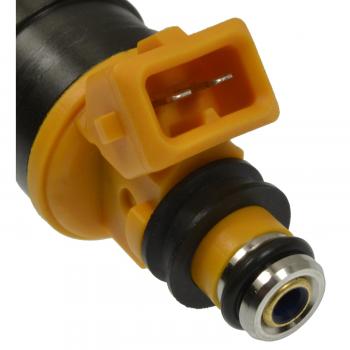 Standard Motor Products FJ121 - Fuel Injector Standard Motor Products FJ121 Fuel Injector product image 3 of 3
