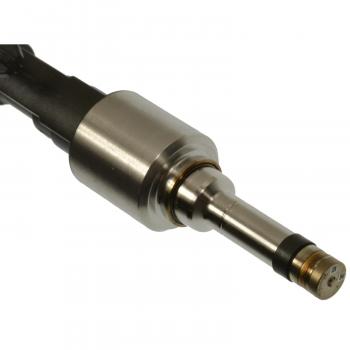 Standard Motor Products FJ1377 - Fuel Injector Standard Motor Products FJ1377 Fuel Injector product image 1 of 3