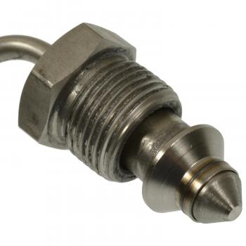 Standard Motor Products FJ1379 Fuel Injector product image 1 of 3