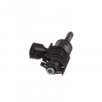 Standard Motor Products FJ1476 Fuel Injector product image 1 of 3