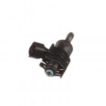 Standard Motor Products FJ1479 - Fuel Injector Standard Motor Products FJ1479 Fuel Injector product image 1 of 3