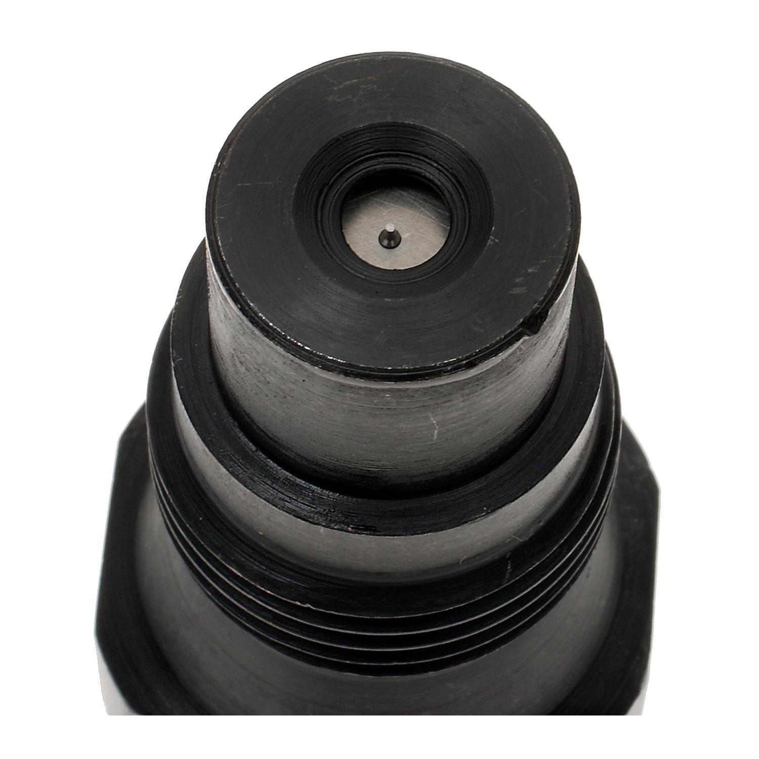 Standard Motor Products FJ172 Fuel Injector product image 1 of 3