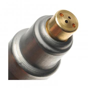 Standard Motor Products FJ176 Fuel Injector product image 1 of 3