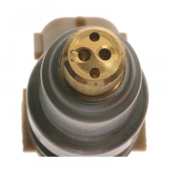 Standard Motor Products FJ177 Fuel Injector product image 1 of 3