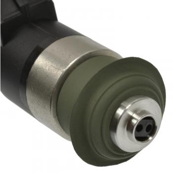 Standard Motor Products FJ238 Fuel Injector product image 1 of 3