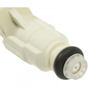 Standard Motor Products FJ309 Fuel Injector product image 1 of 3