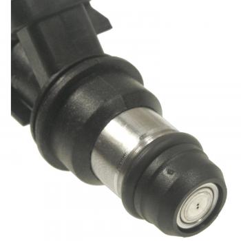 Standard Motor Products FJ315 - Fuel Injector Standard Motor Products FJ315 Fuel Injector product image 2 of 4