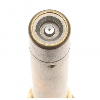 Standard Motor Products FJ424 Fuel Injector product image 1 of 3